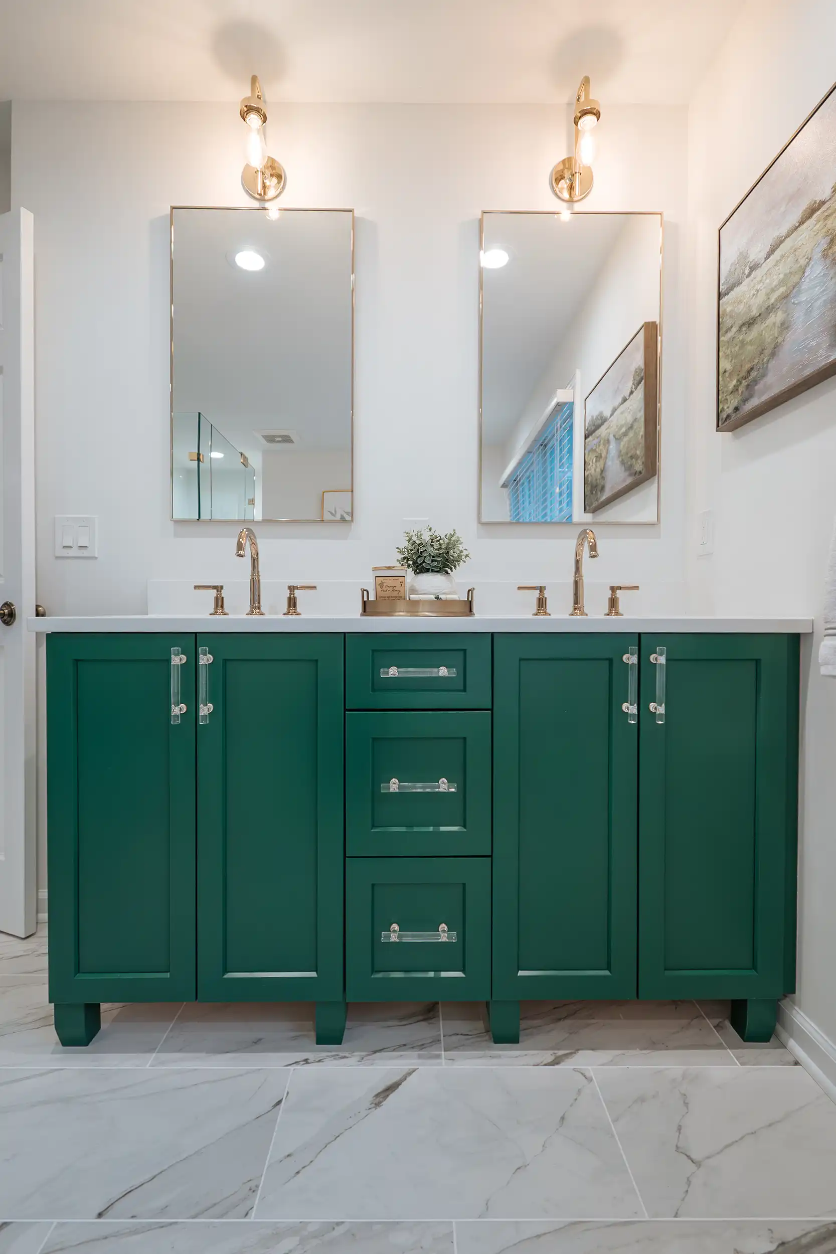 bathroom interior designer